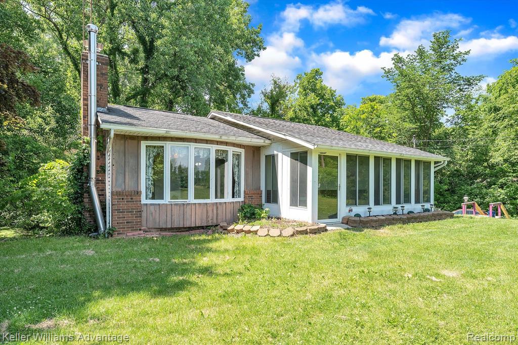 4800 Deerfield Road Adrian, MI 49221 - Photo 2 of 47