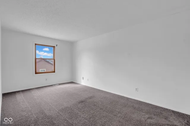 $209,000 | 1847 Crystal Bay E Drive, Plainfield, IN 46168