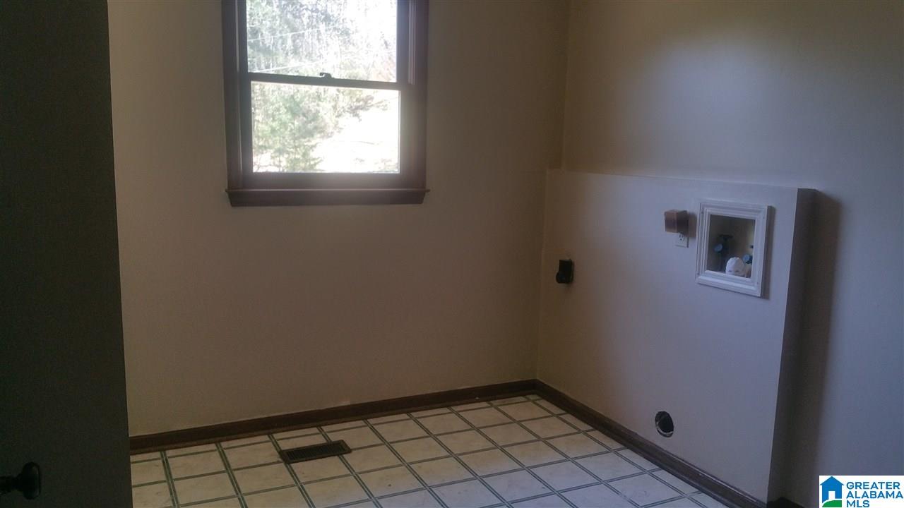 704 Forest View Trail Birmingham, AL 35215 - Photo 7 of 10