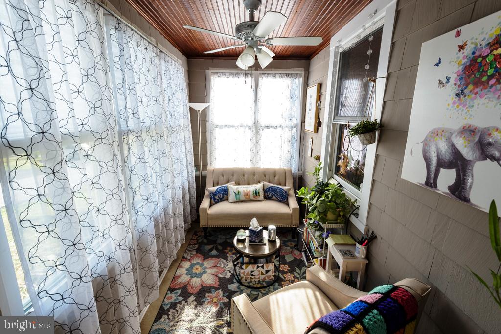 3504 Georgetown Road Baltimore, MD 21227 - Photo 17 of 28 Adorable enclosed front porch