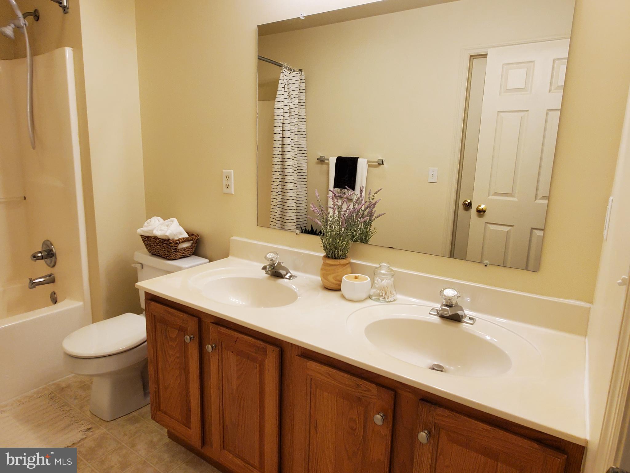 22 Tia Circle Mount Joy, PA 17552 - Photo 14 of 33