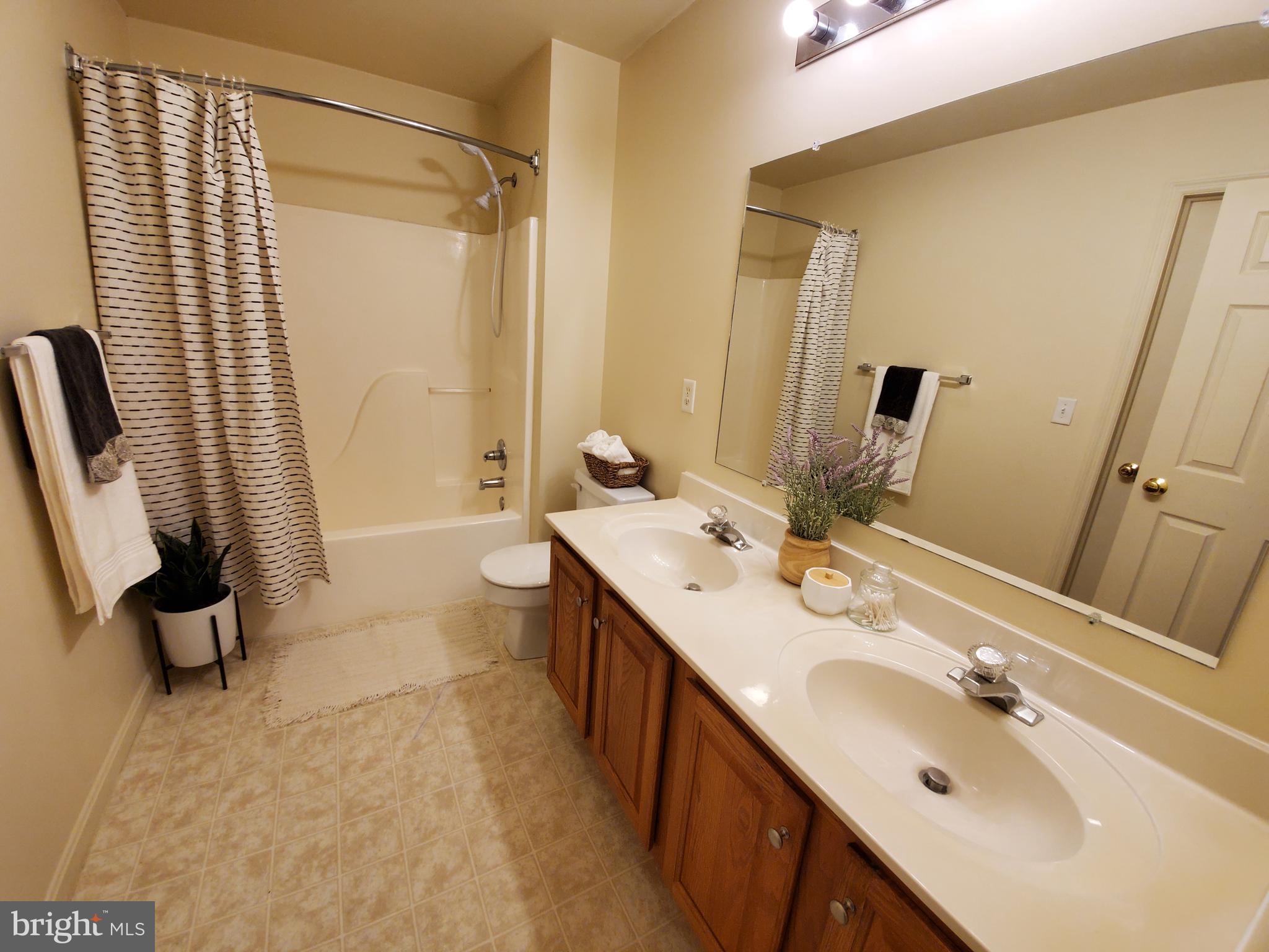 22 Tia Circle Mount Joy, PA 17552 - Photo 15 of 33