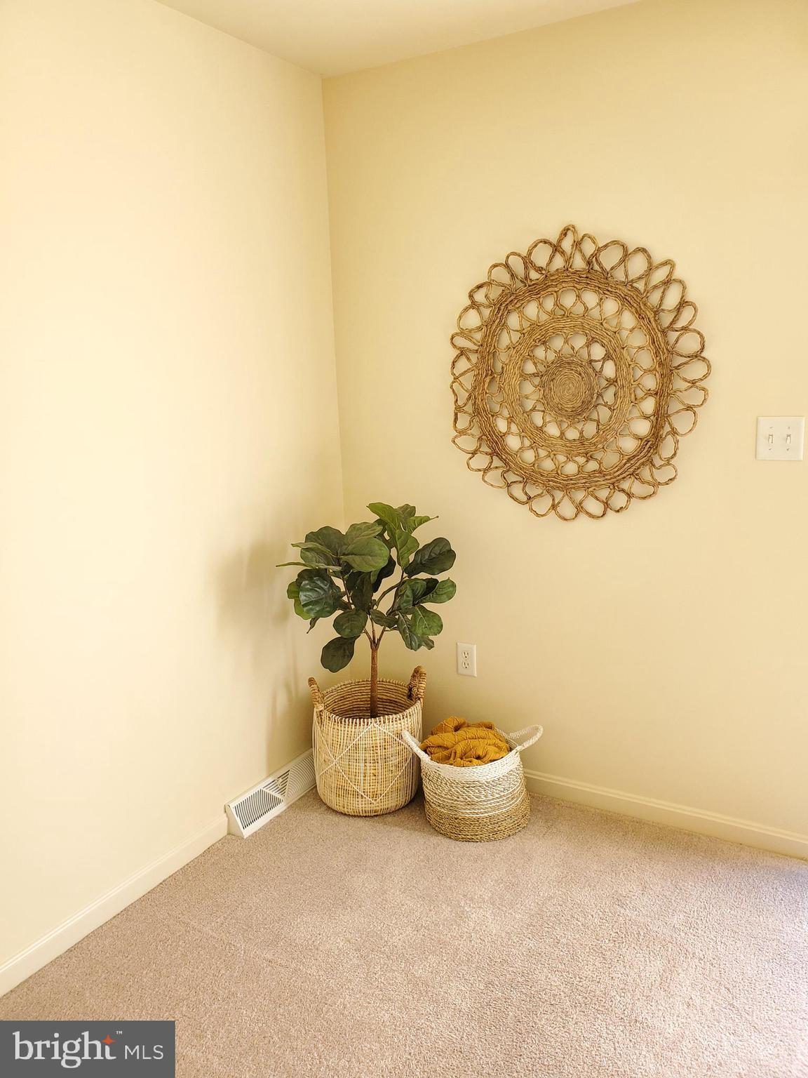 22 Tia Circle Mount Joy, PA 17552 - Photo 7 of 33