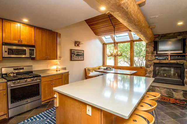 $860,000 | 4 Mountainside At Attitash Road, Bartlett, NH 03812