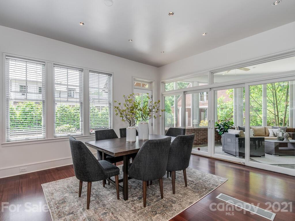 1700 Brandon Road Charlotte, NC 28207 - Photo 16 of 48 Gallery Image 16