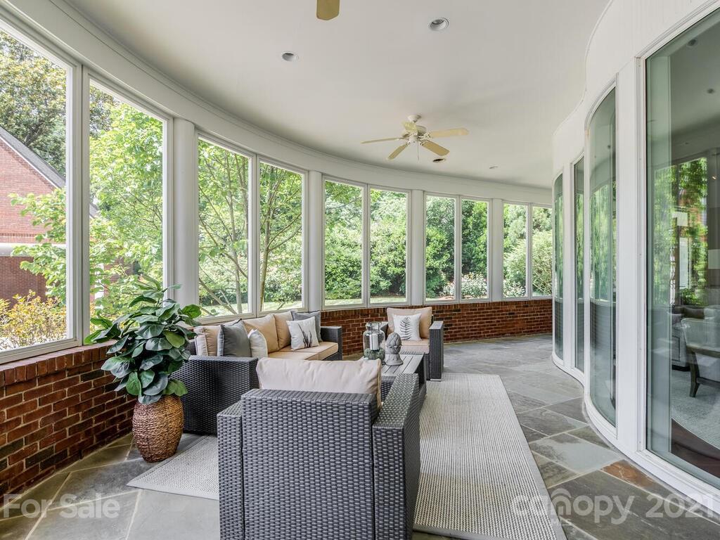 1700 Brandon Road Charlotte, NC 28207 - Photo 17 of 48 Gallery Image 17