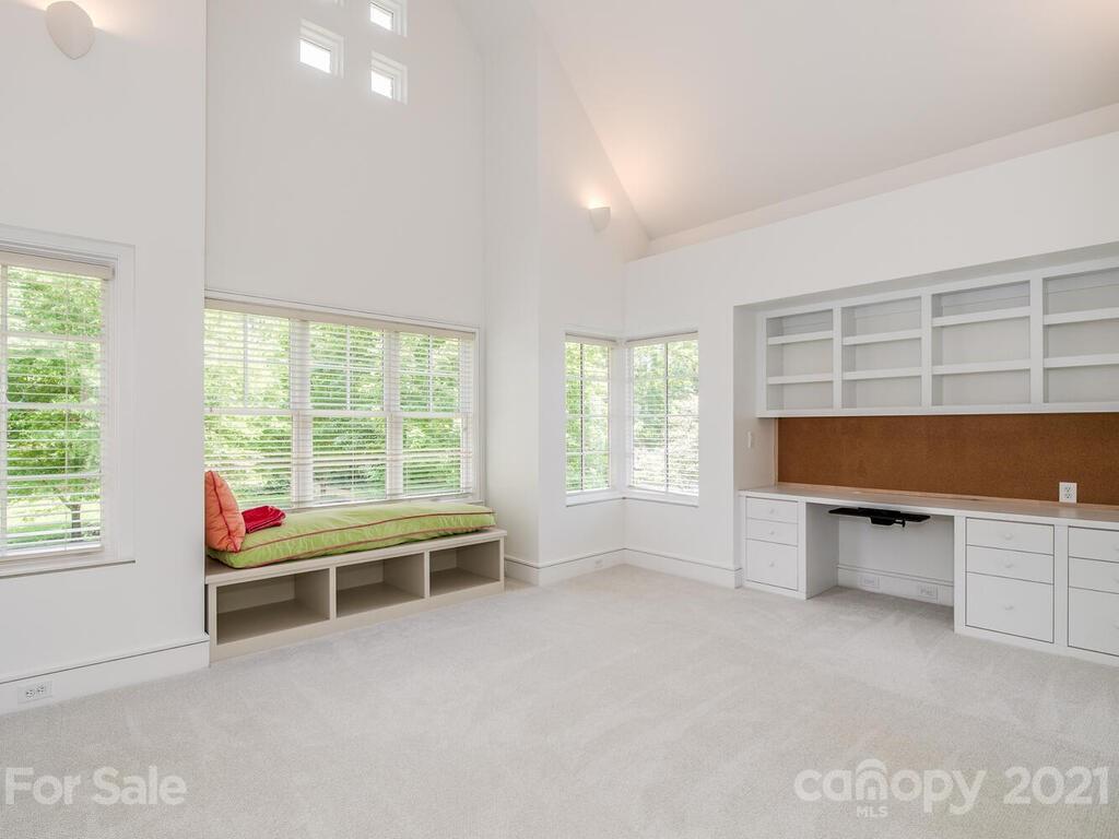 1700 Brandon Road Charlotte, NC 28207 - Photo 35 of 48 Gallery Image 35