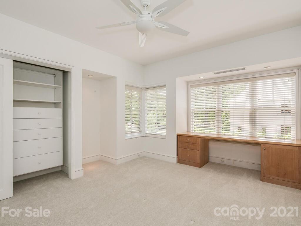 1700 Brandon Road Charlotte, NC 28207 - Photo 37 of 48 Gallery Image 37