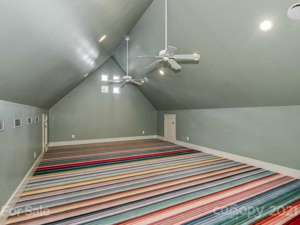 1700 Brandon Road Charlotte, NC 28207 - Photo 42 of 48 Gallery Image 42