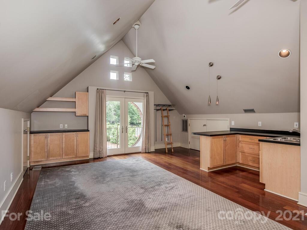 1700 Brandon Road Charlotte, NC 28207 - Photo 47 of 48 Gallery Image 47