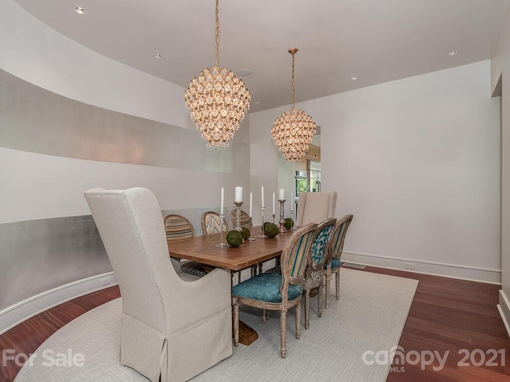 1700 Brandon Road Charlotte, NC 28207 - Photo 8 of 48 Gallery Image 8