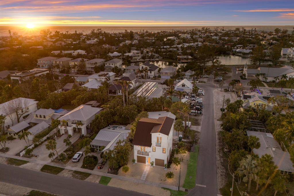 428 Spring Avenue Anna Maria, FL 34216 - Photo 44 of 50 Gallery Image 44