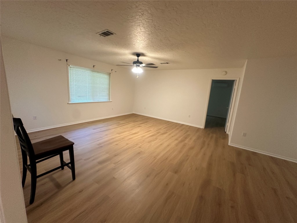 9239 Walnut Road Plantersville, TX 77363 - Photo 7 of 17