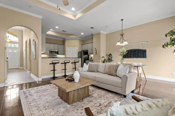 $375,000 | 10300 Morado Cove, Unit 904, Austin, TX 78759