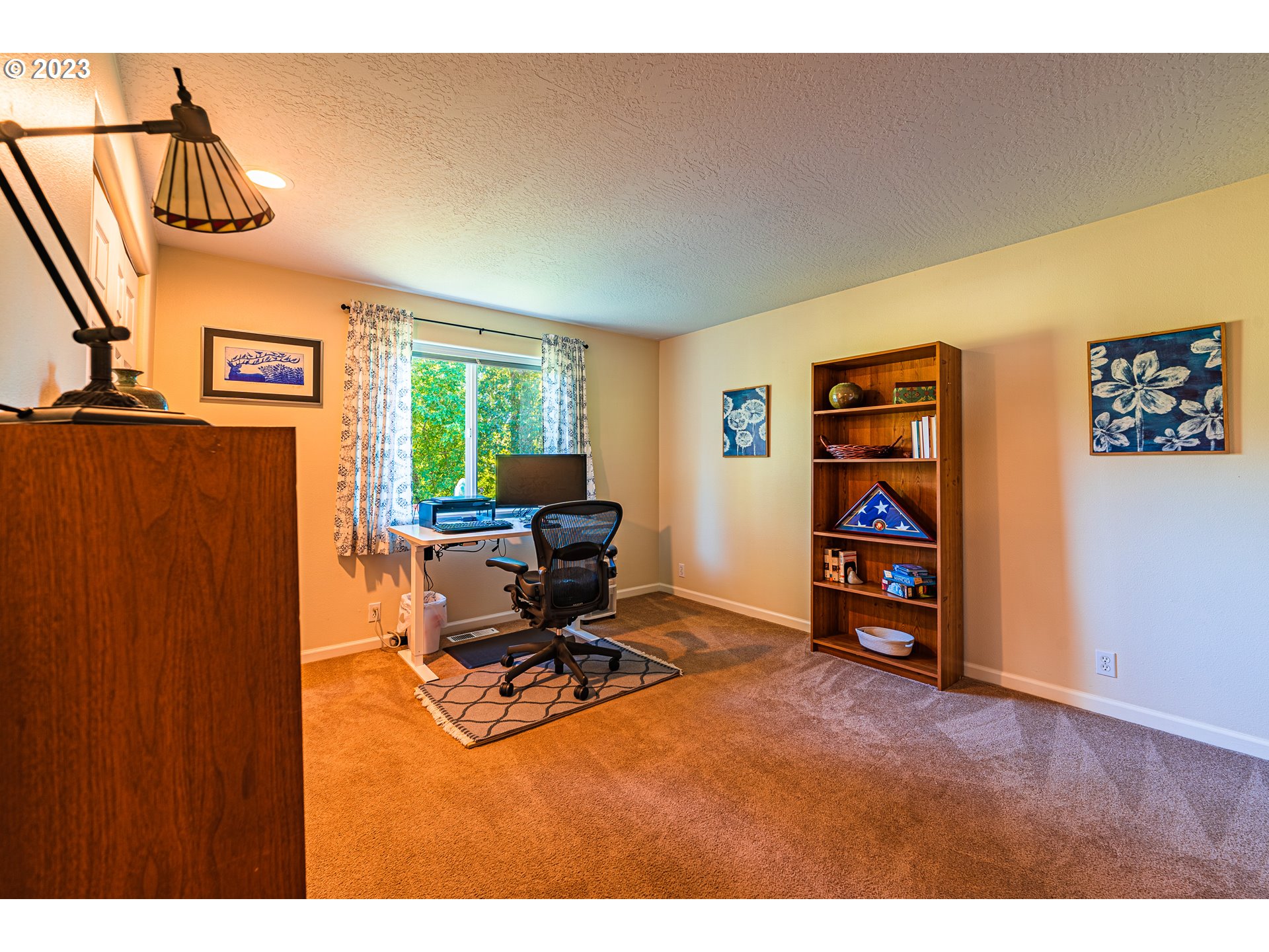 4241 Cole Way Springfield, OR 97478 - Photo 30 of 41 a view of a workspace with furniture and a window
