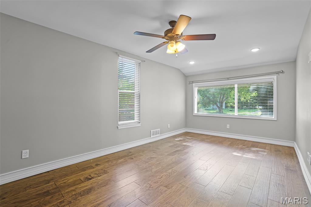 927 Troy Road Edwardsville, IL 62025 - Photo 16 of 27