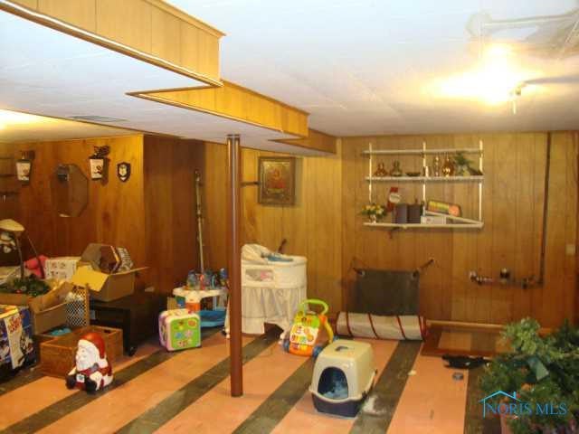823 Independence Road Toledo, OH 43607 - Photo 12 of 15 Gallery Image 12