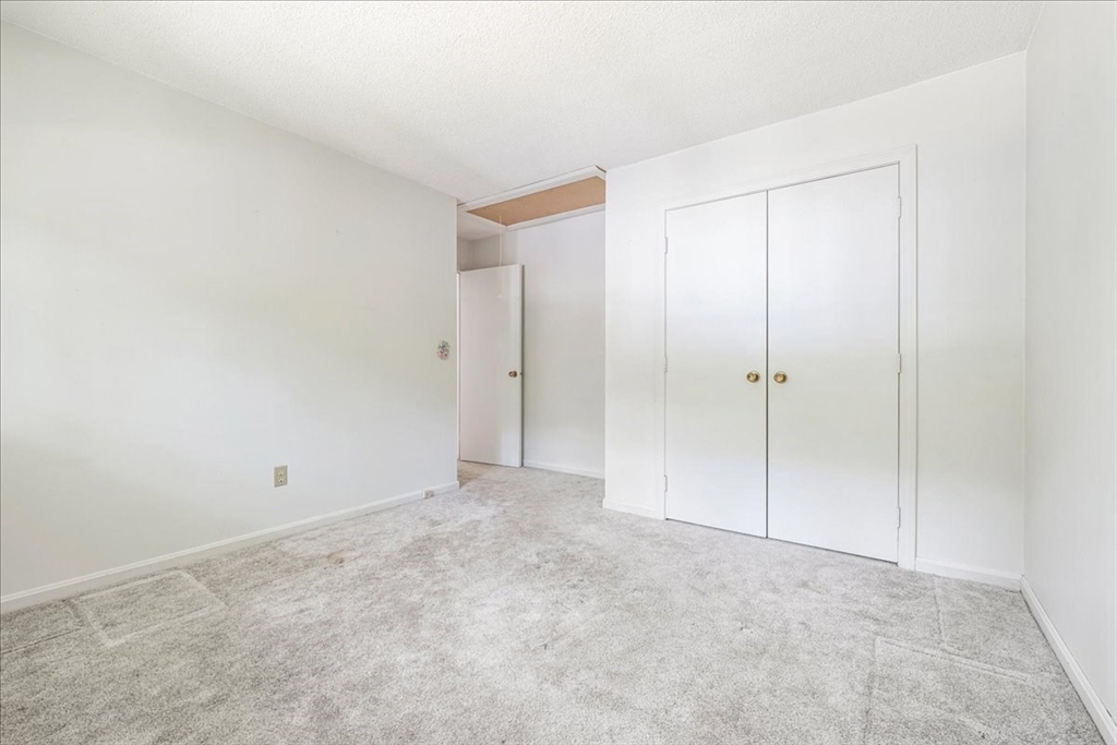 110 Queens Brook Road Pembroke, MA 02359 - Photo 20 of 40 Gallery Image 20