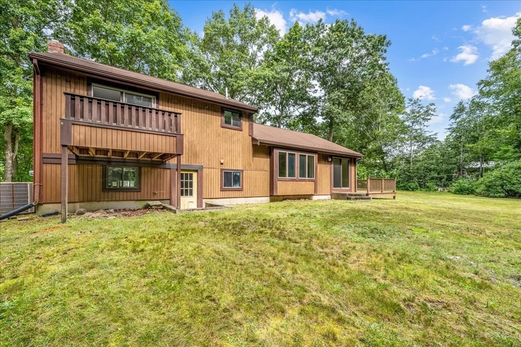 110 Queens Brook Road Pembroke, MA 02359 - Photo 31 of 40 Gallery Image 31