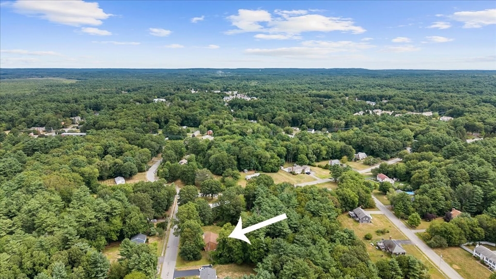110 Queens Brook Road Pembroke, MA 02359 - Photo 37 of 40 Gallery Image 37