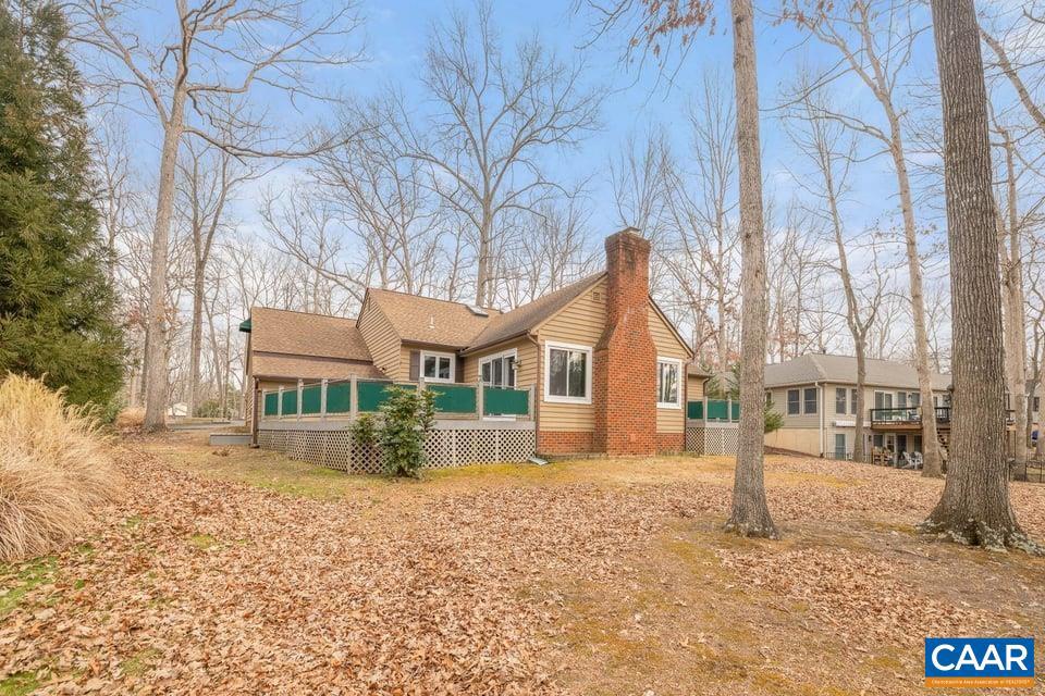 28 Out Of Bounds Road Palmyra, VA 22963 - Photo 38 of 41