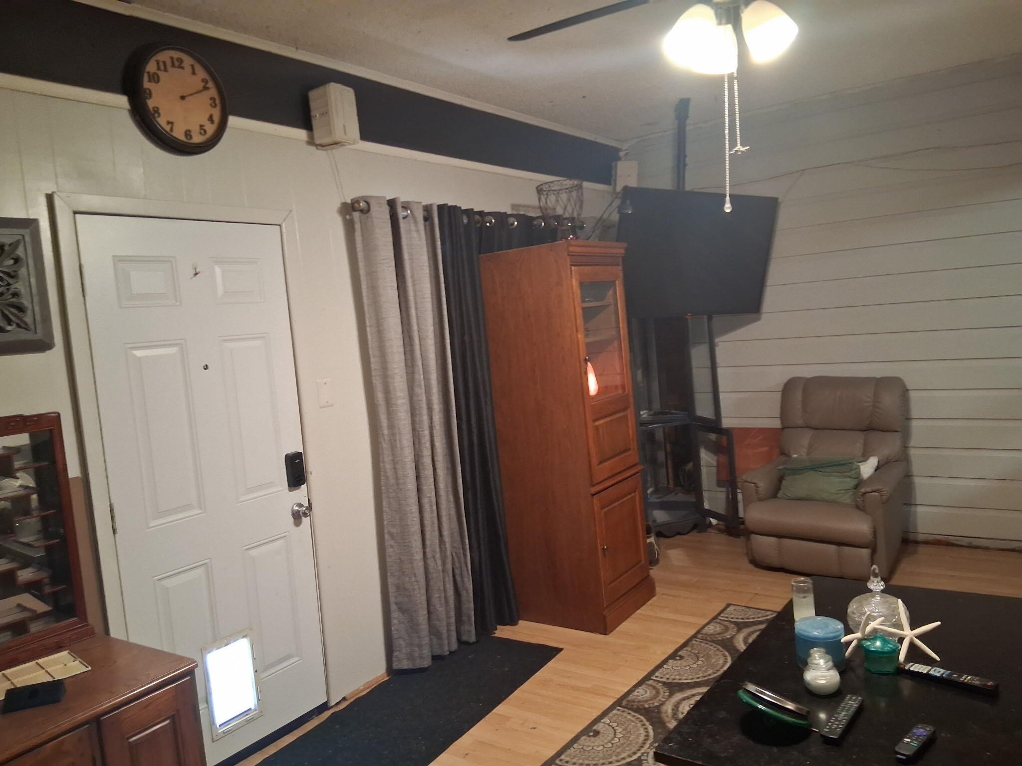 4807 Penrose Avenue Fort Worth, TX 76116 - Photo 9 of 12 a living room with furniture and a window