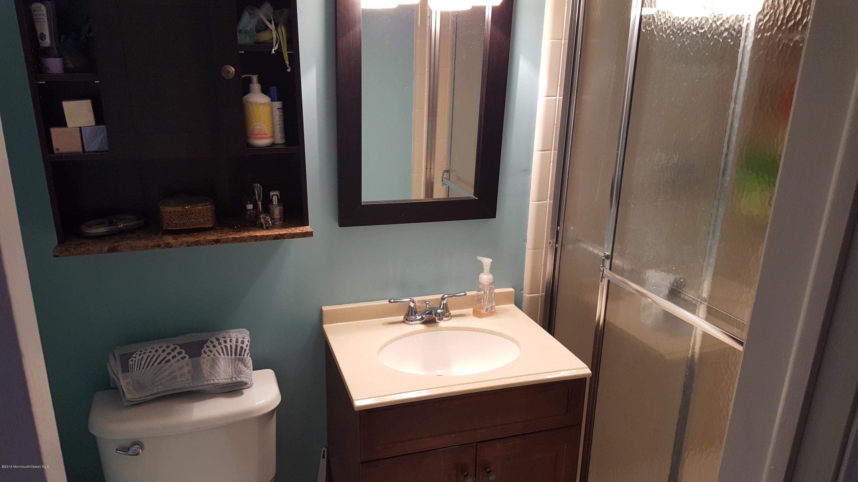 20 Wyckham Road Spring Lake Heights, NJ 07762 - Photo 10 of 12 Guest Bath