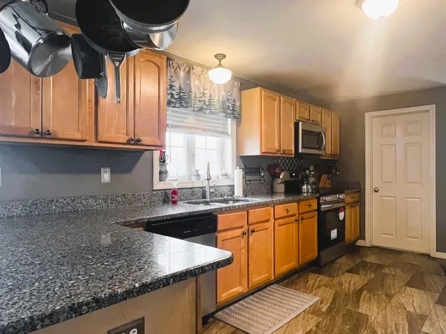 $724,900 | 126 Governors Road, Rochester, NH 03867