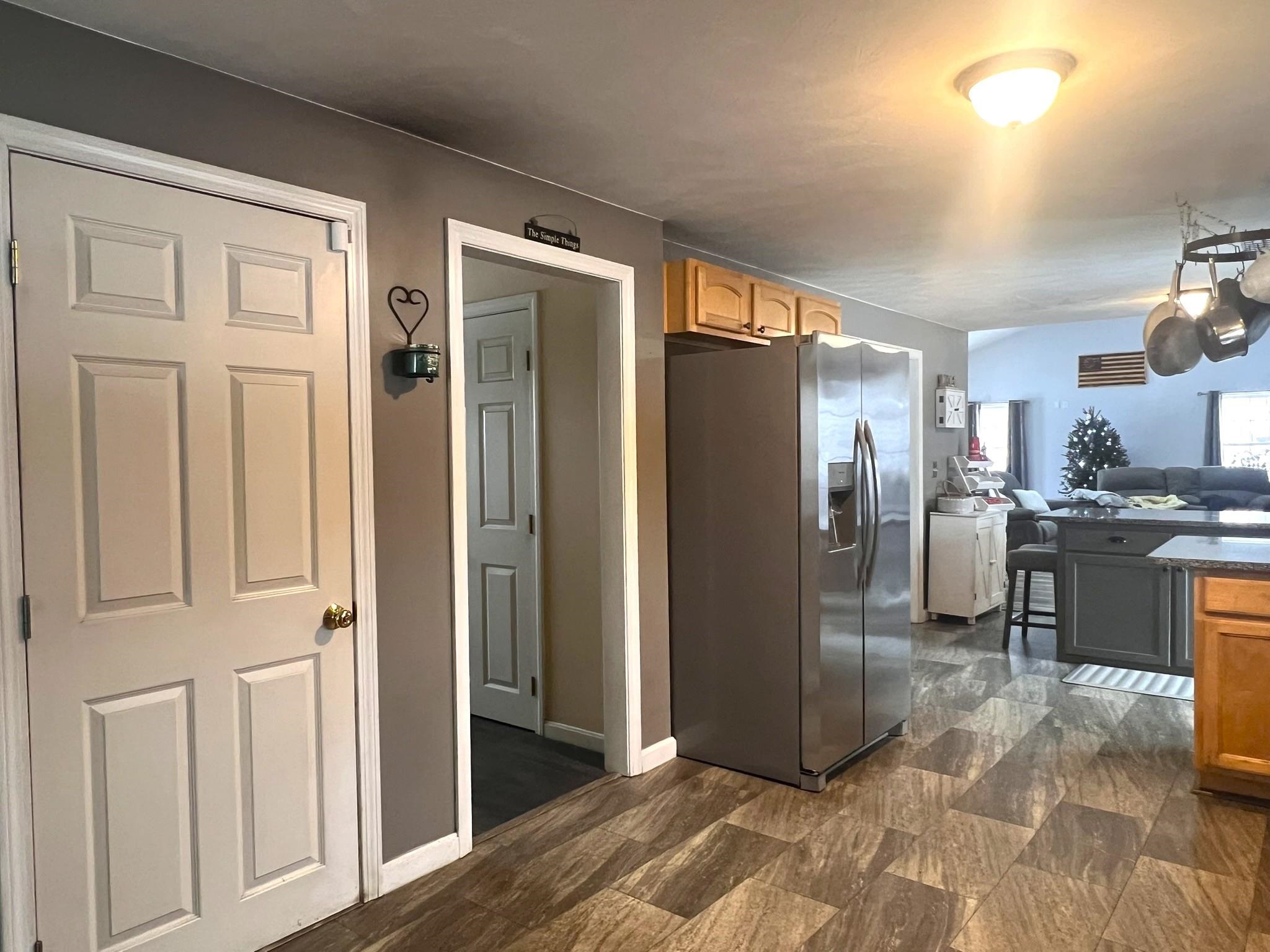 126 Governors Road Rochester, NH 03867 - Photo 19 of 52