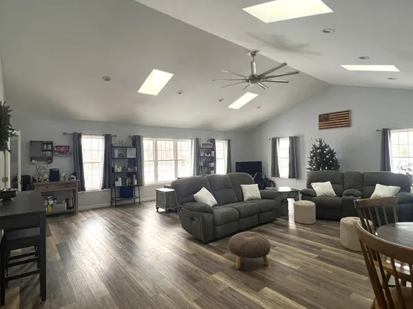 $724,900 | 126 Governors Road, Rochester, NH 03867