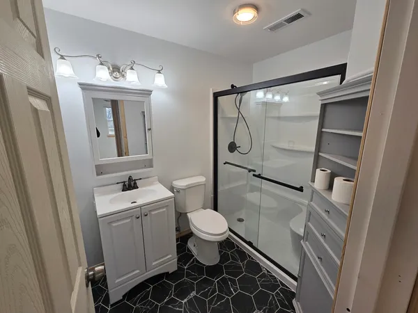 $1,400 | 3352 East 2059th Road, Ottawa, IL 61350