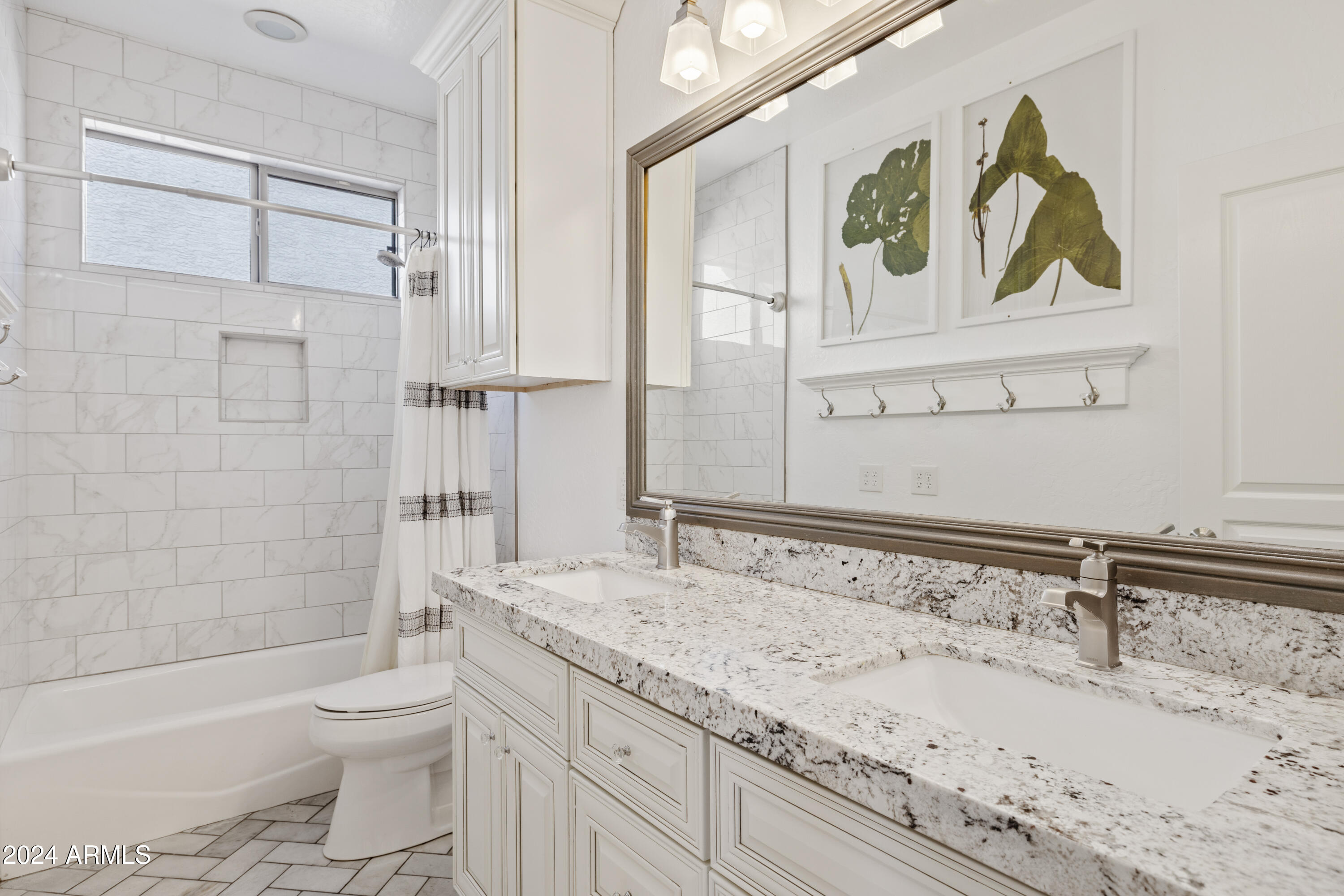 545 South Lemon Court Gilbert, AZ 85296 - Photo 16 of 49 9920778789.jpg_exif1