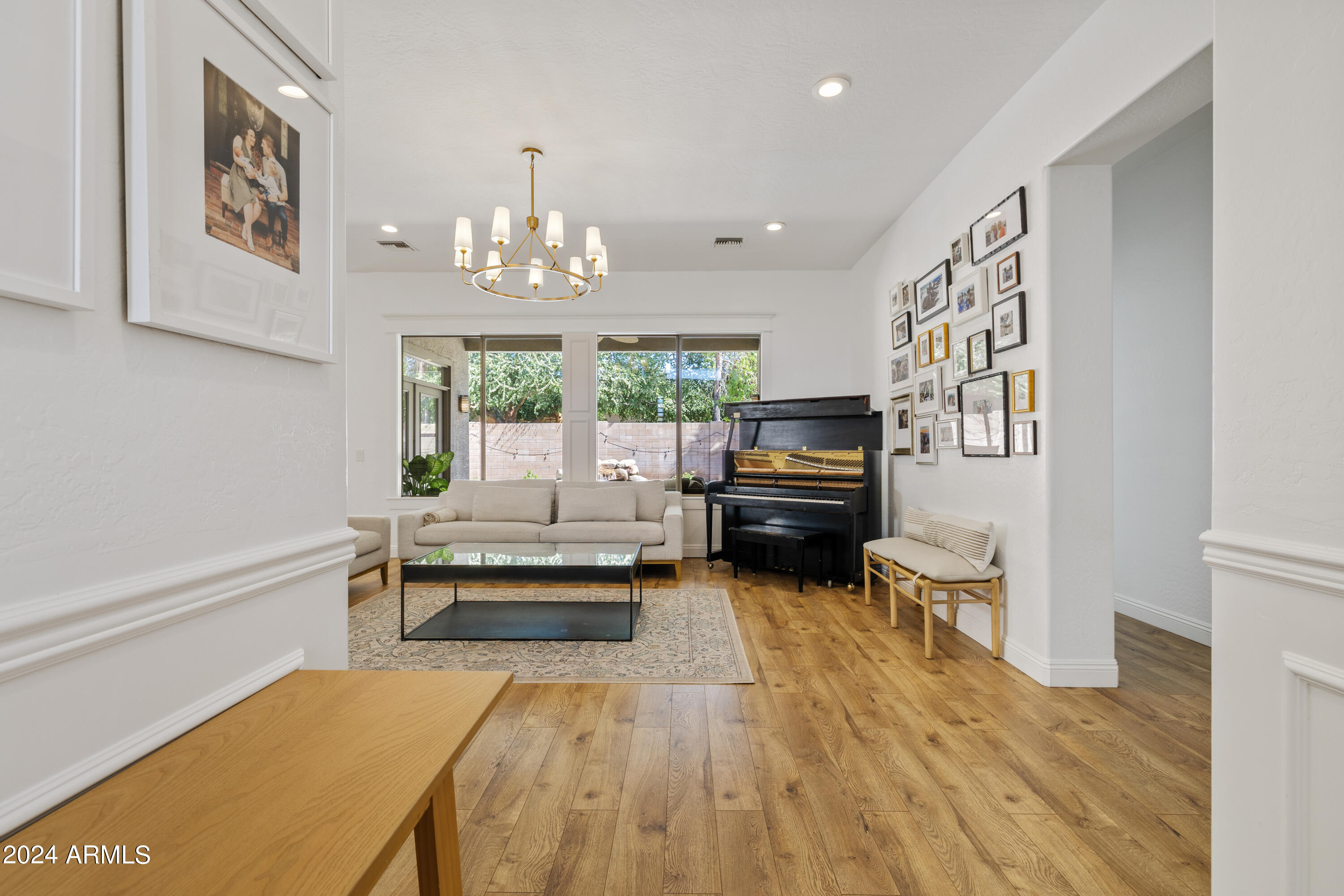 545 South Lemon Court Gilbert, AZ 85296 - Photo 17 of 49 9923993768.jpg_exif1