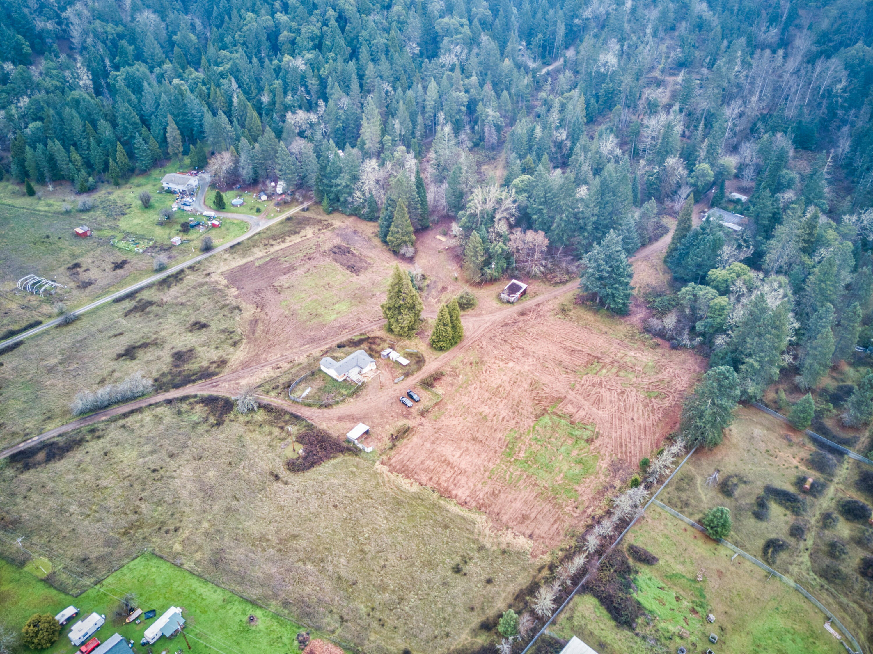 417 North Frontage Road Wolf Creek, OR 97497 - Photo 3 of 19 Frontage-2