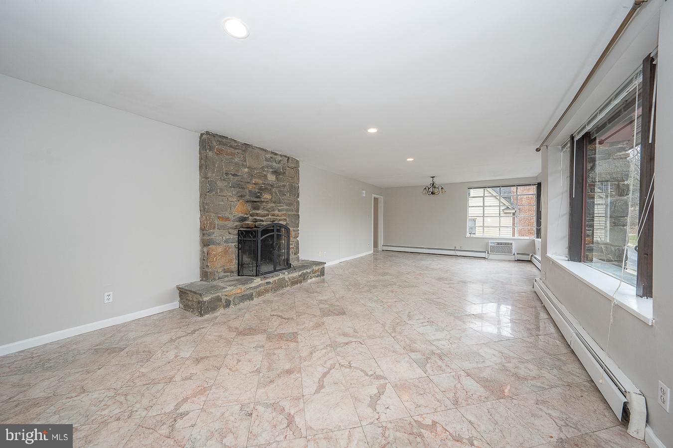 9 Rolling Road Wynnewood, PA 19096 - Photo 5 of 11