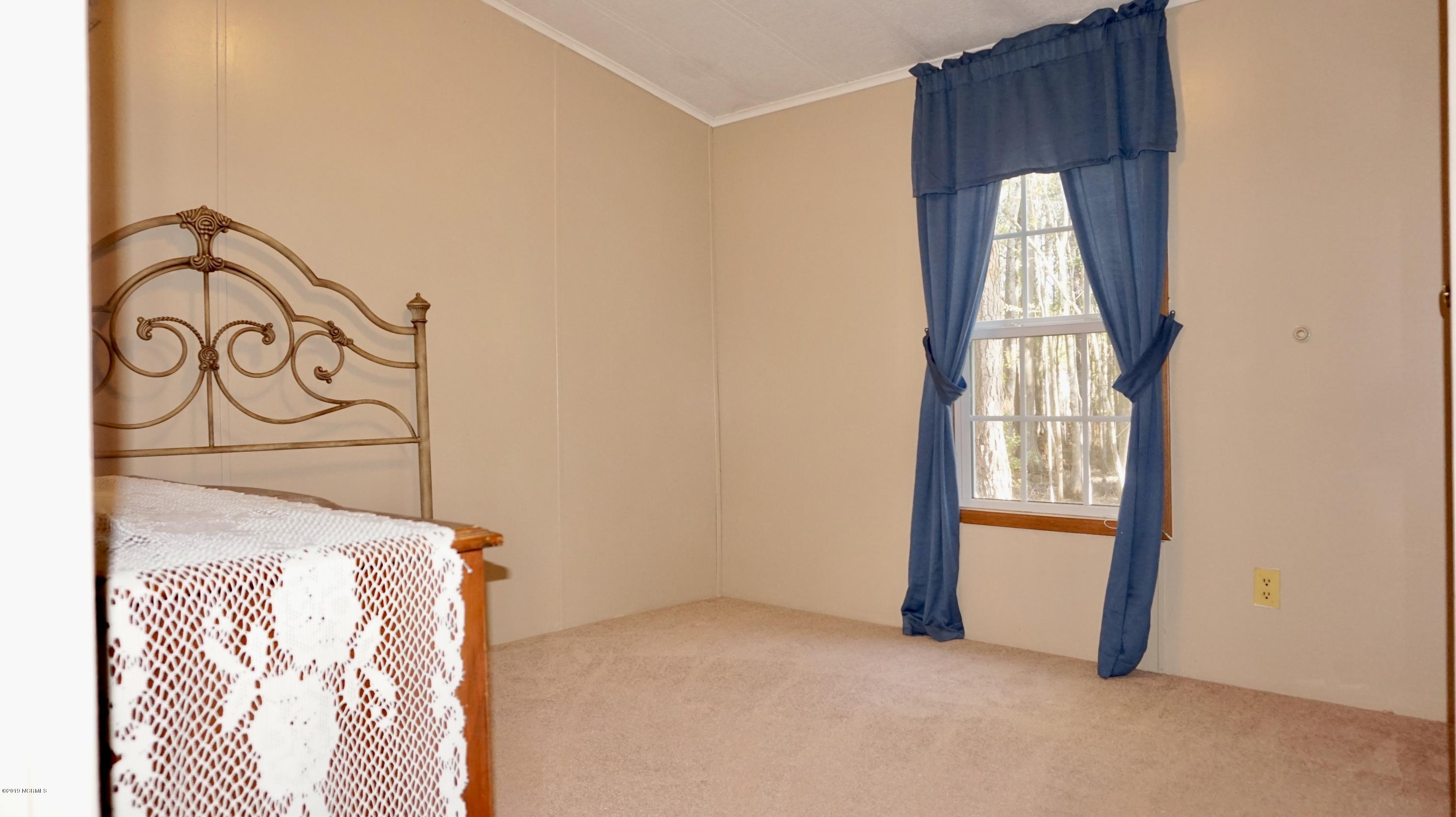 410 Sand Ridge Road New Bern, NC 28560 - Photo 10 of 20 Third Bedroom - on the back of the house
