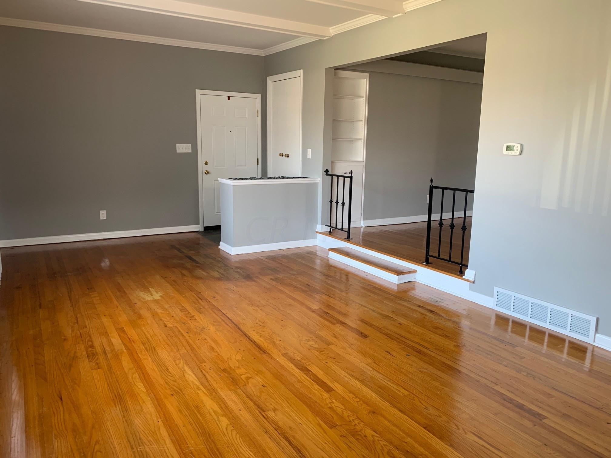 1817 Ardleigh Road Columbus, OH 43221 - Photo 2 of 14