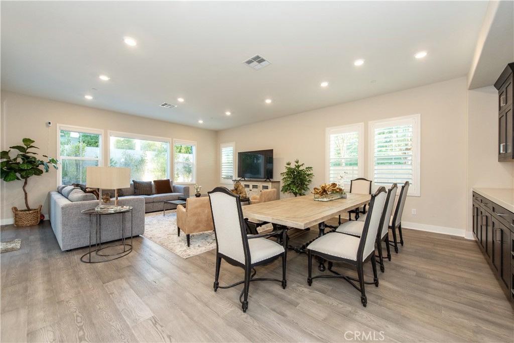 73 Einstein Way Irvine, CA 92618 - Photo 17 of 46