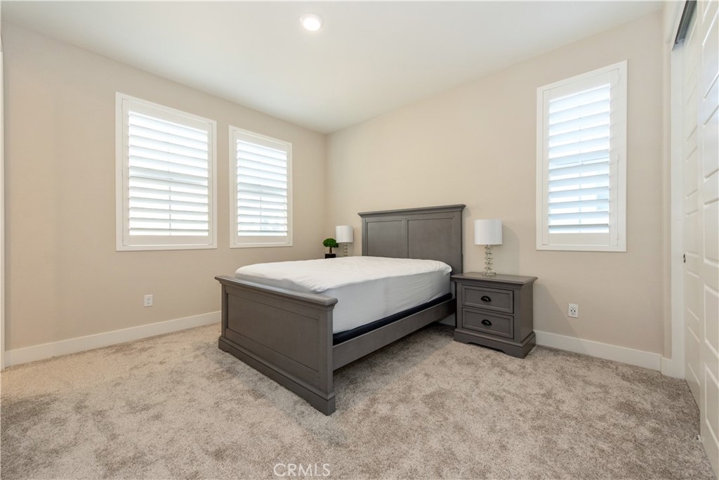 73 Einstein Way Irvine, CA 92618 - Photo 32 of 46