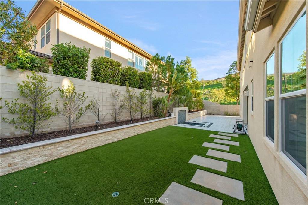 73 Einstein Way Irvine, CA 92618 - Photo 5 of 46