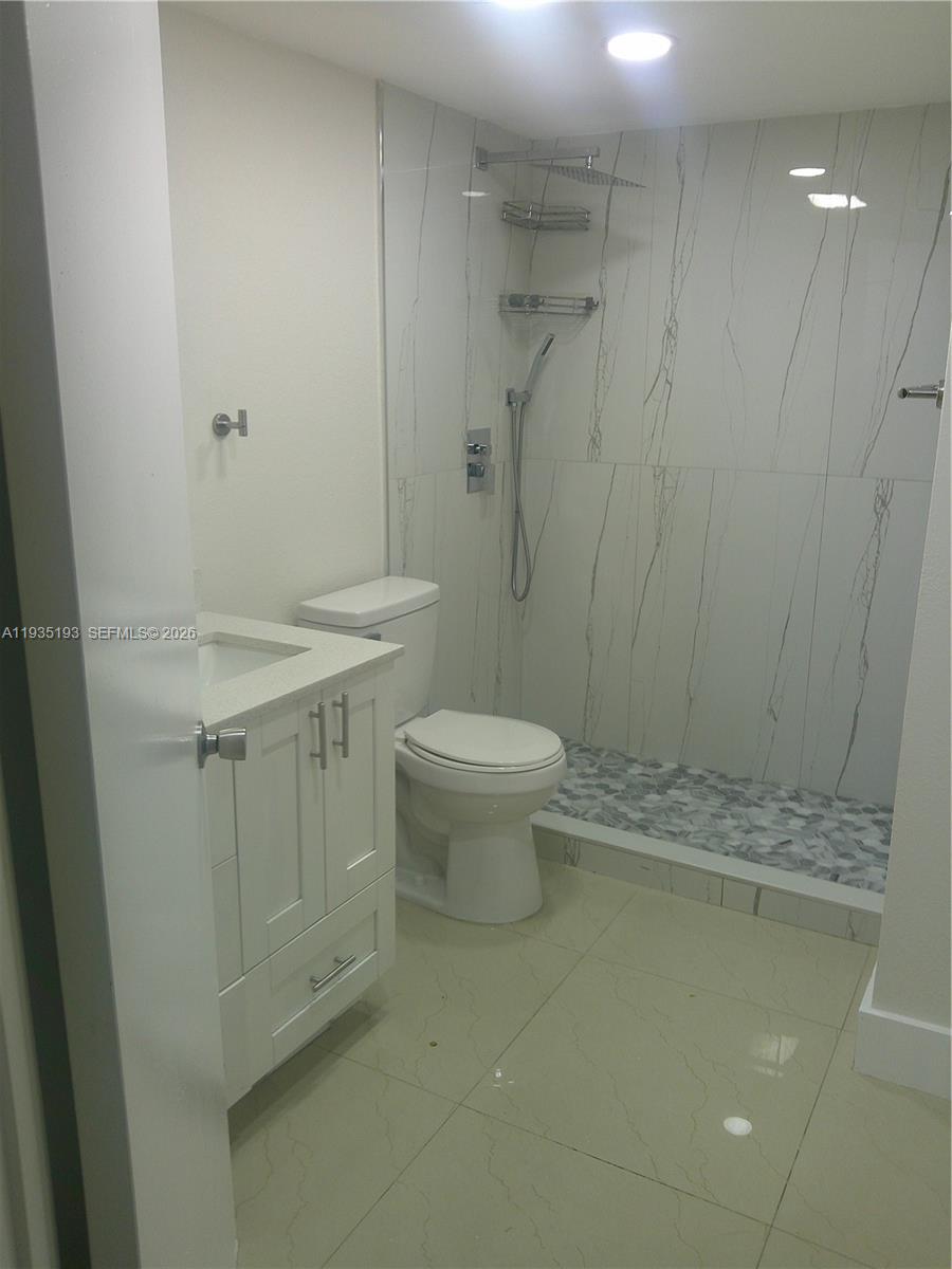9215 Southwest 141st Place, Unit 9215 Miami, FL 33186 - Photo 14 of 21