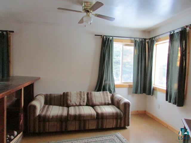 3875 Jackson Road Cloquet, MN 55720 - Photo 6 of 11 Living Space