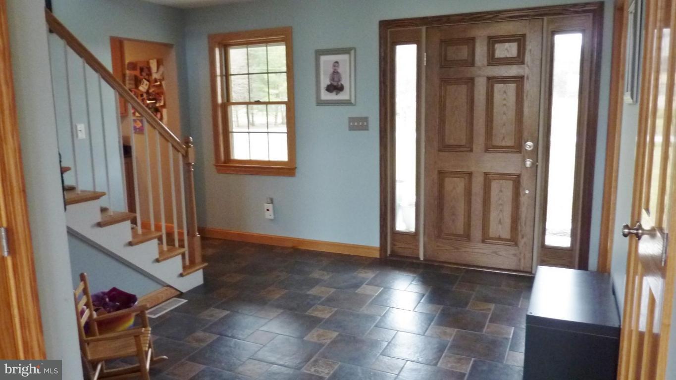 235 Wolf Rock Road Paradise, PA 17562 - Photo 4 of 30 Gallery Image 4