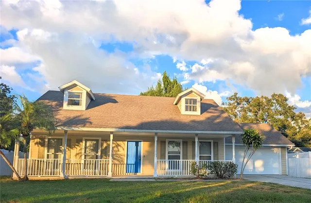 $2,900 | 3763 St Charles Circle, Sarasota, FL 34233