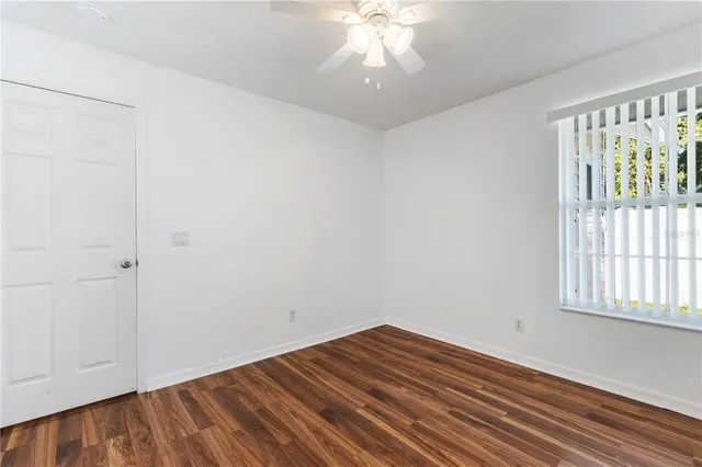 $2,900 | 3763 St Charles Circle, Sarasota, FL 34233