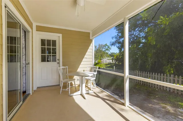 $2,900 | 3763 St Charles Circle, Sarasota, FL 34233