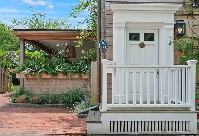 front view of house with a yard