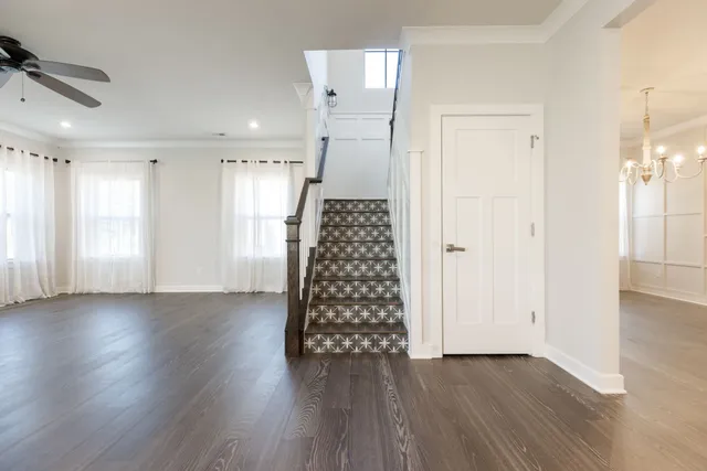 a view of room with walk in closet