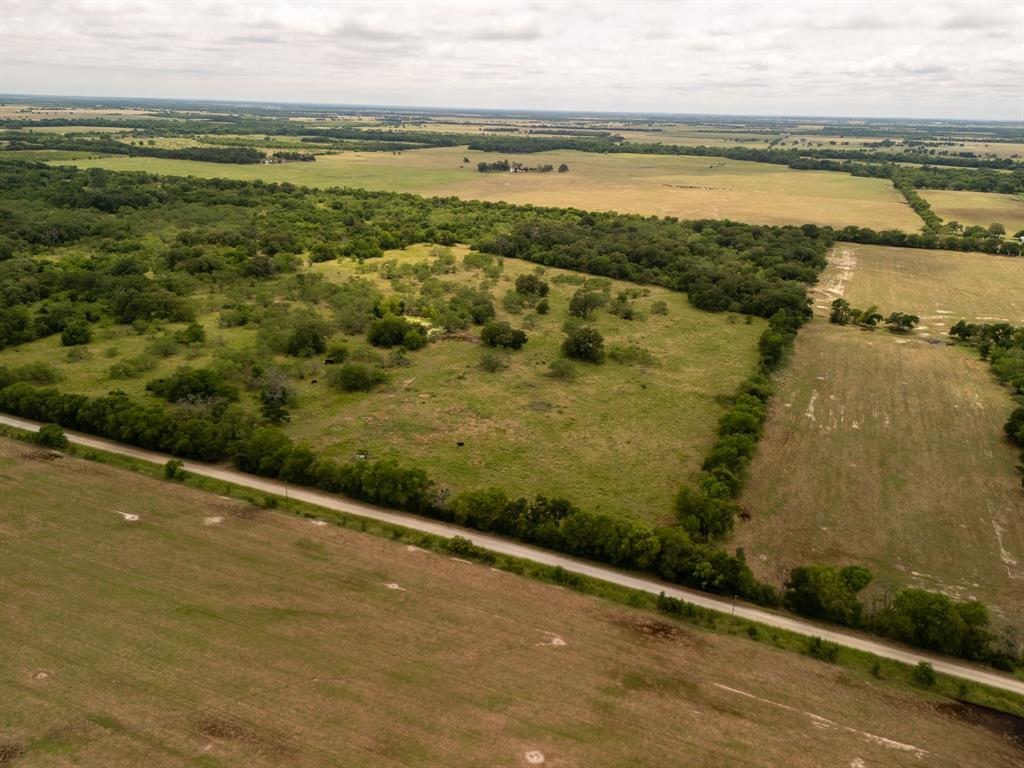 5 County Road 178 Riesel, TX 76682 - Photo 21 of 36 a view of an ocean and mountain