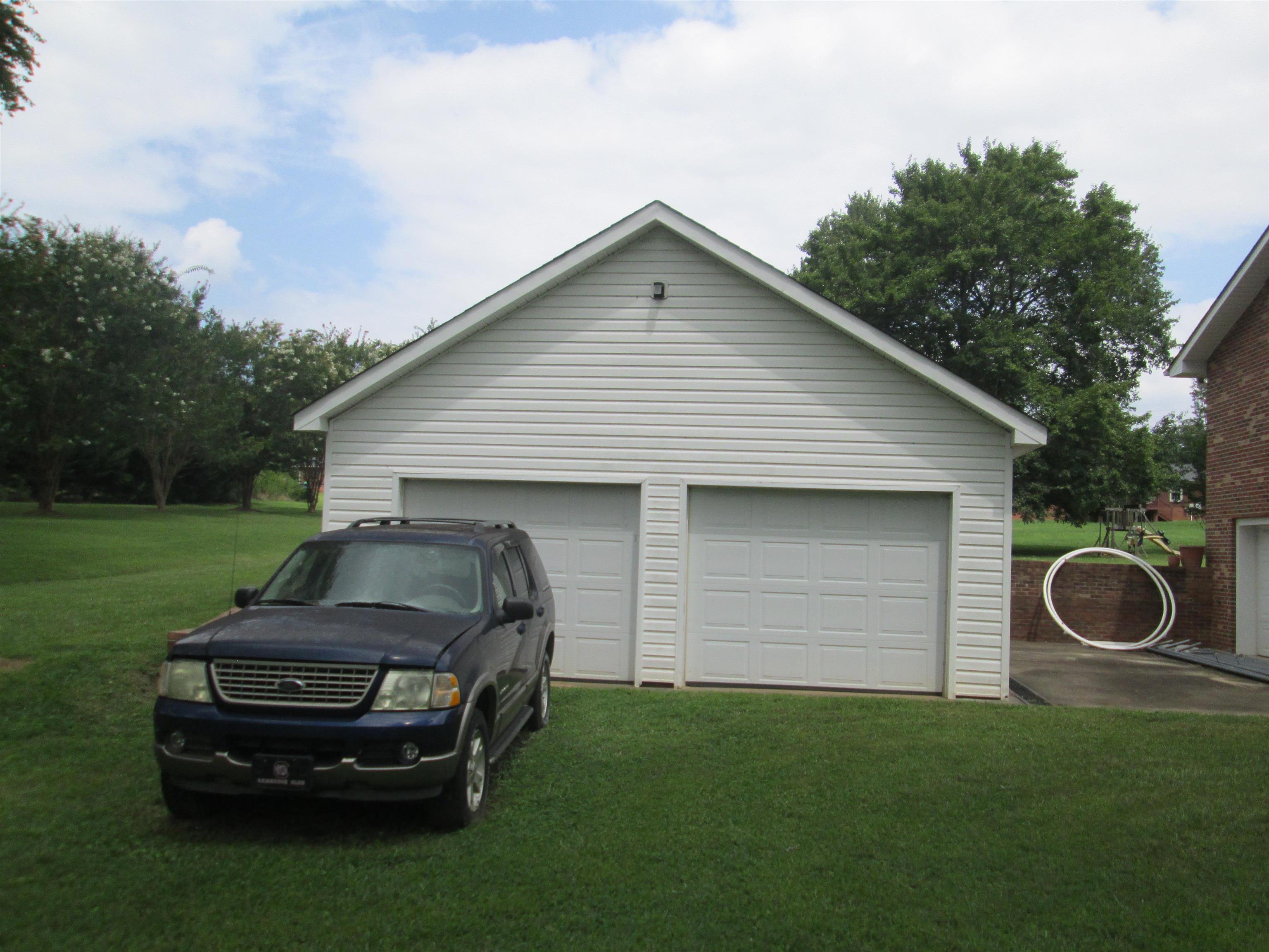 102 West Bridges Street Landrum, SC 29356 - Photo 9 of 38 2 Car Detached Garage